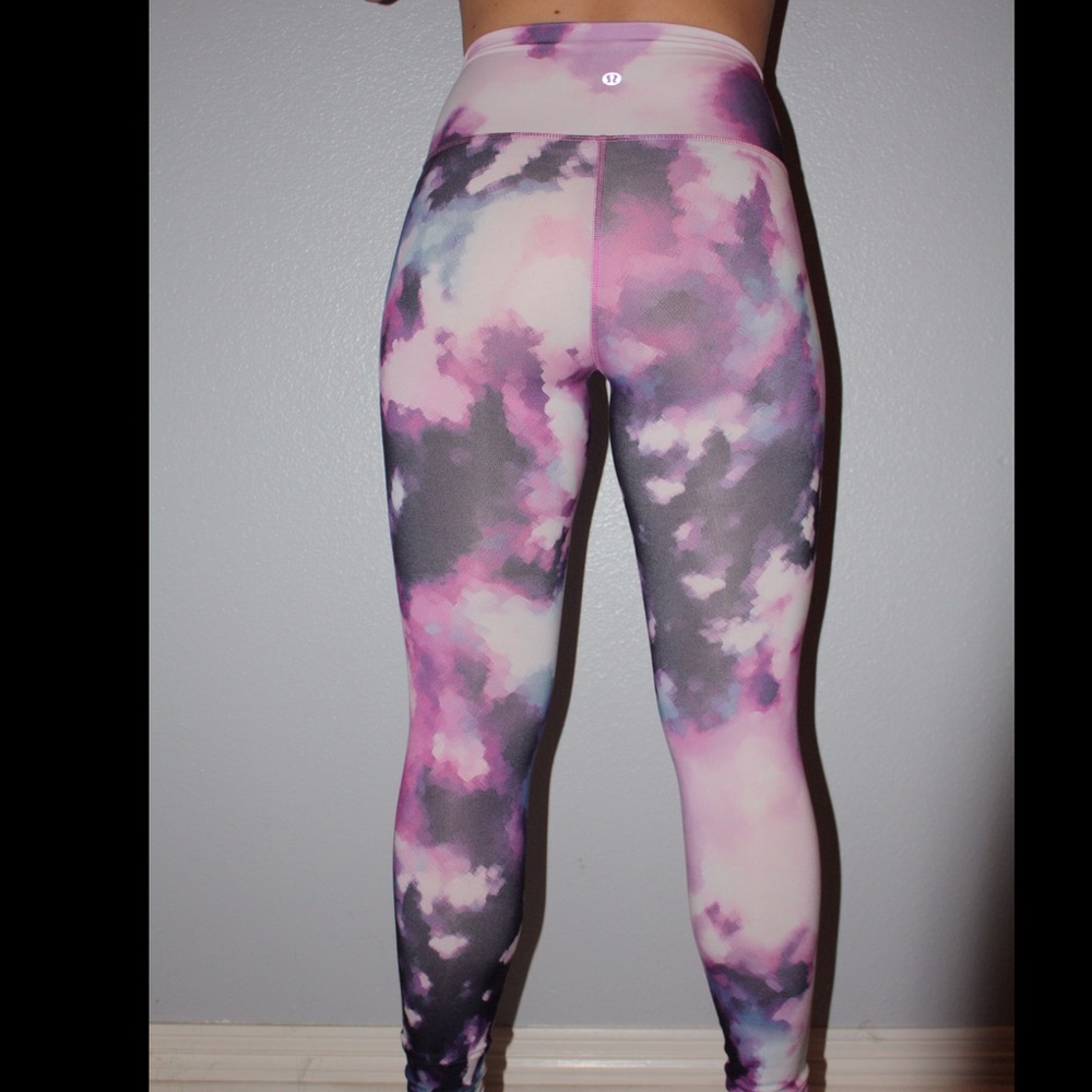 Lululemon leggings size 2 rare pattern - Picture 4 of 4